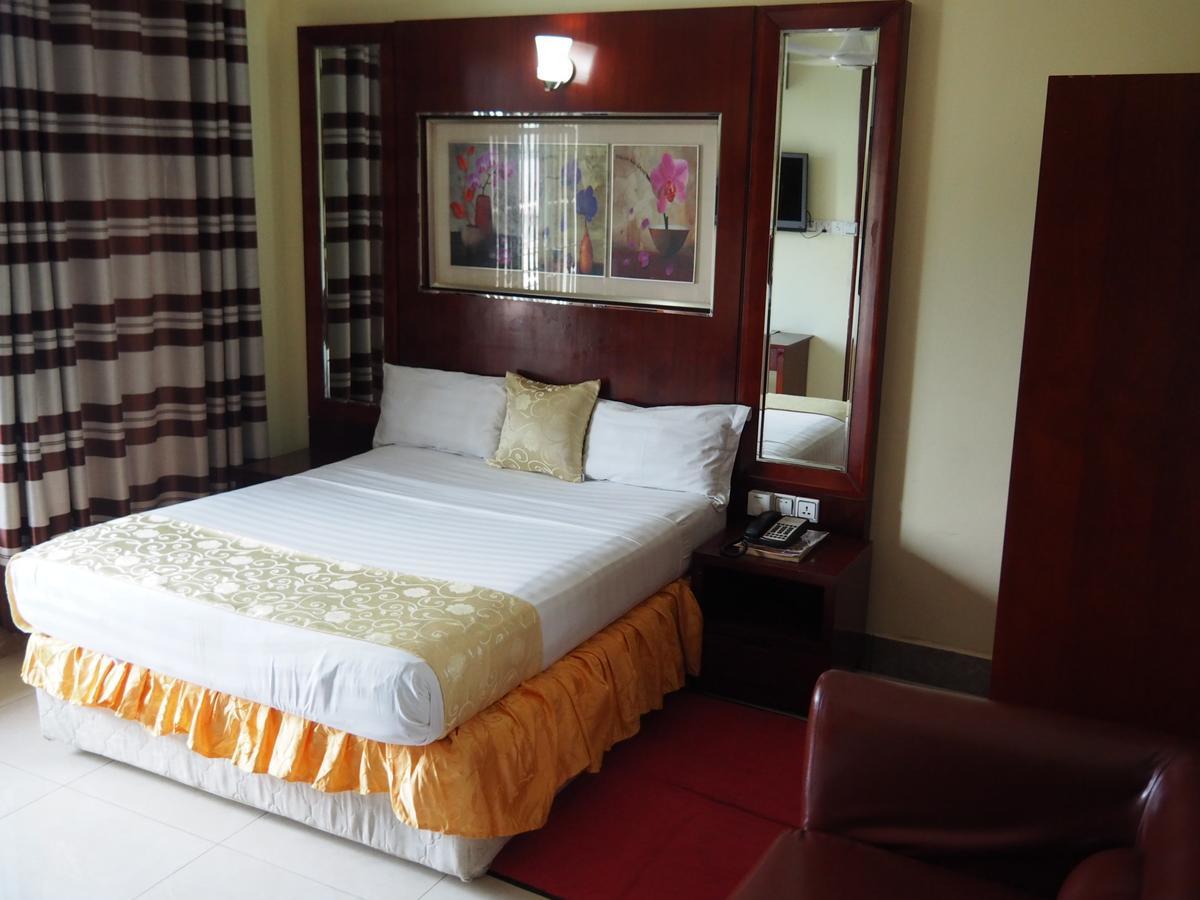 Donsuite Hotel Dar es Salaam Exterior photo