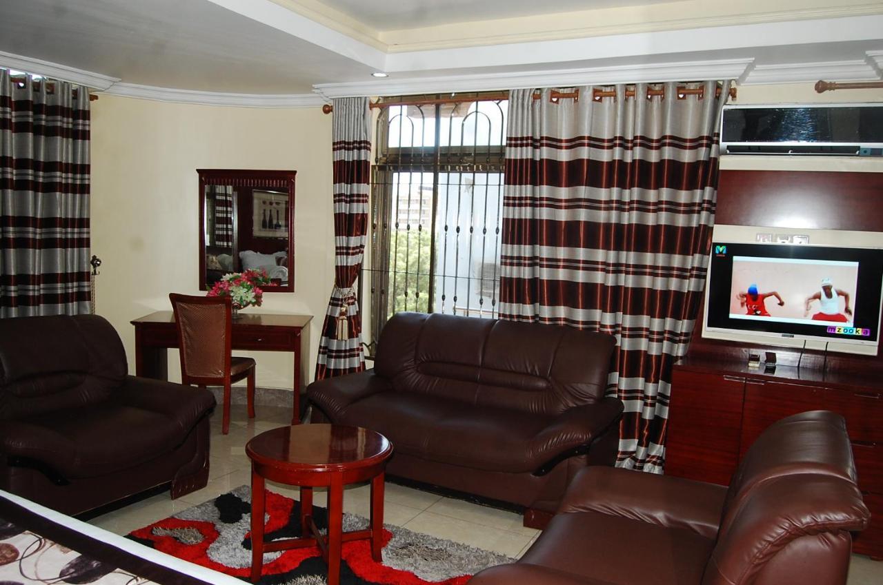 Donsuite Hotel Dar es Salaam Exterior photo