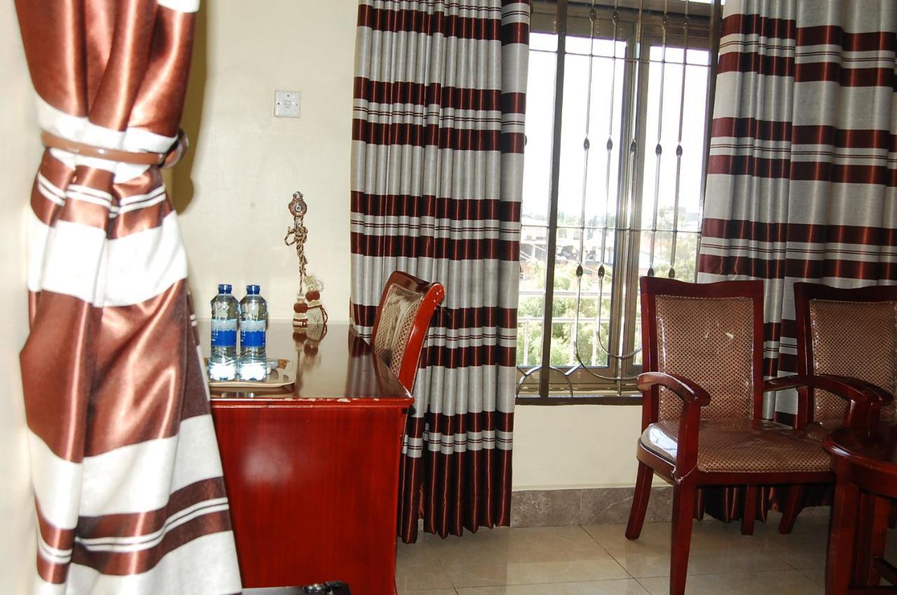 Donsuite Hotel Dar es Salaam Exterior photo